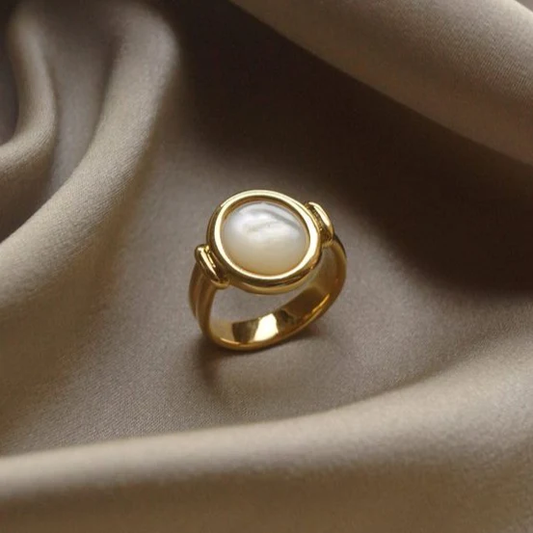 Anello Elegante in Pelle con Incastonatura in Oro e Perla